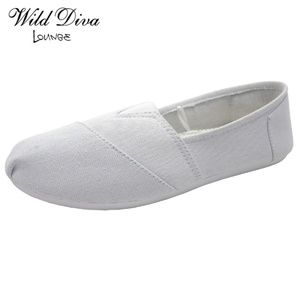 WILD DIVA CASUAL SNEAKERS WITH MEMORY FOAM SIZE 6